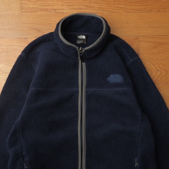 The North Face Navy Full Zip Fleece Jacket Men's Medium FA21 NF0A4P6T Winter - Picture 2 of 10